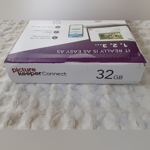 Picture Keeper Connect 32GB Photo Backup Drive iPhone Android BLACK New - Picture 4 of 5
